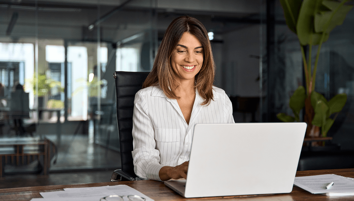 Sanctions Screening \n & AML